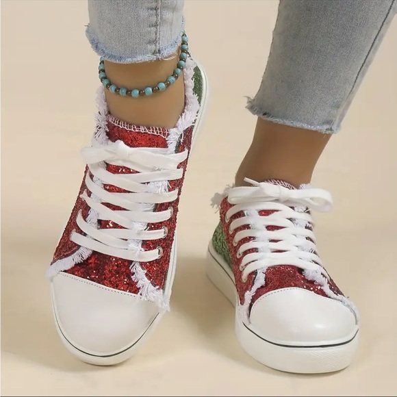 Sequined Color Block Sneakers - Picture 3 of 3